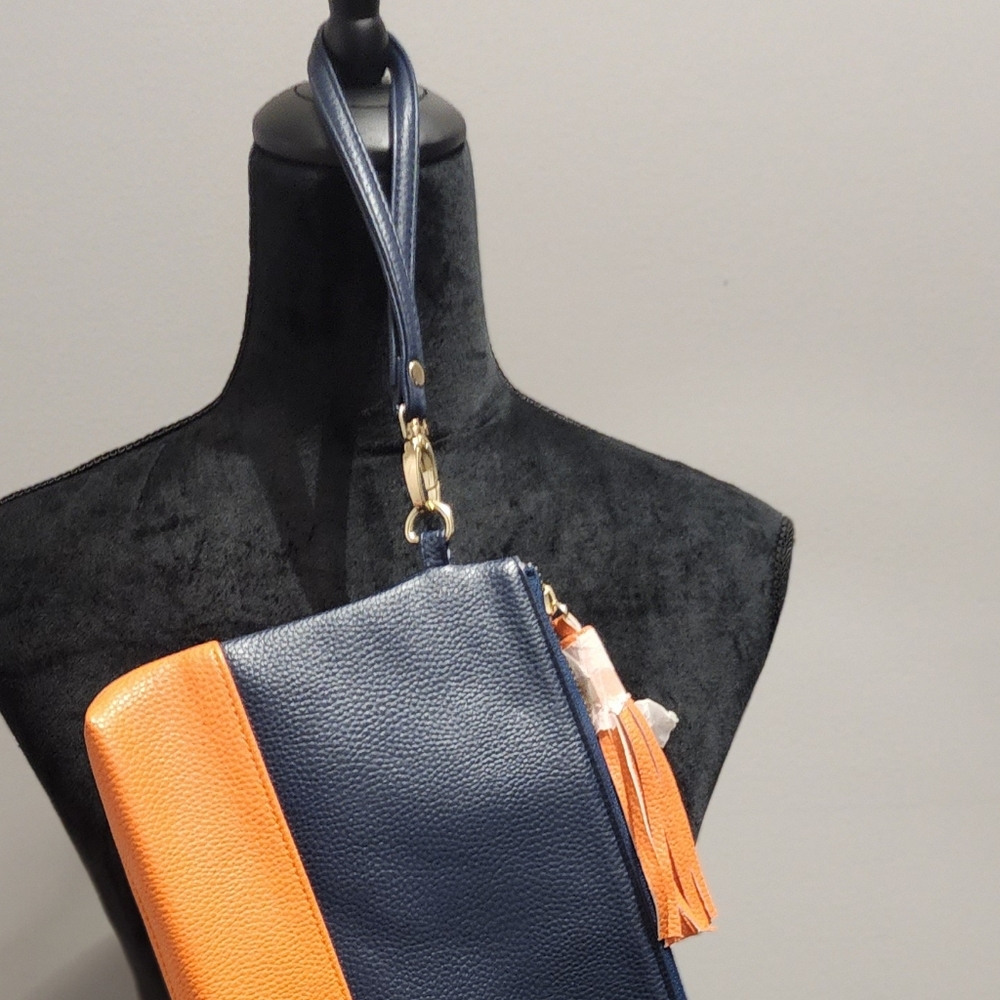 Wristlet - Picture 9 of 9